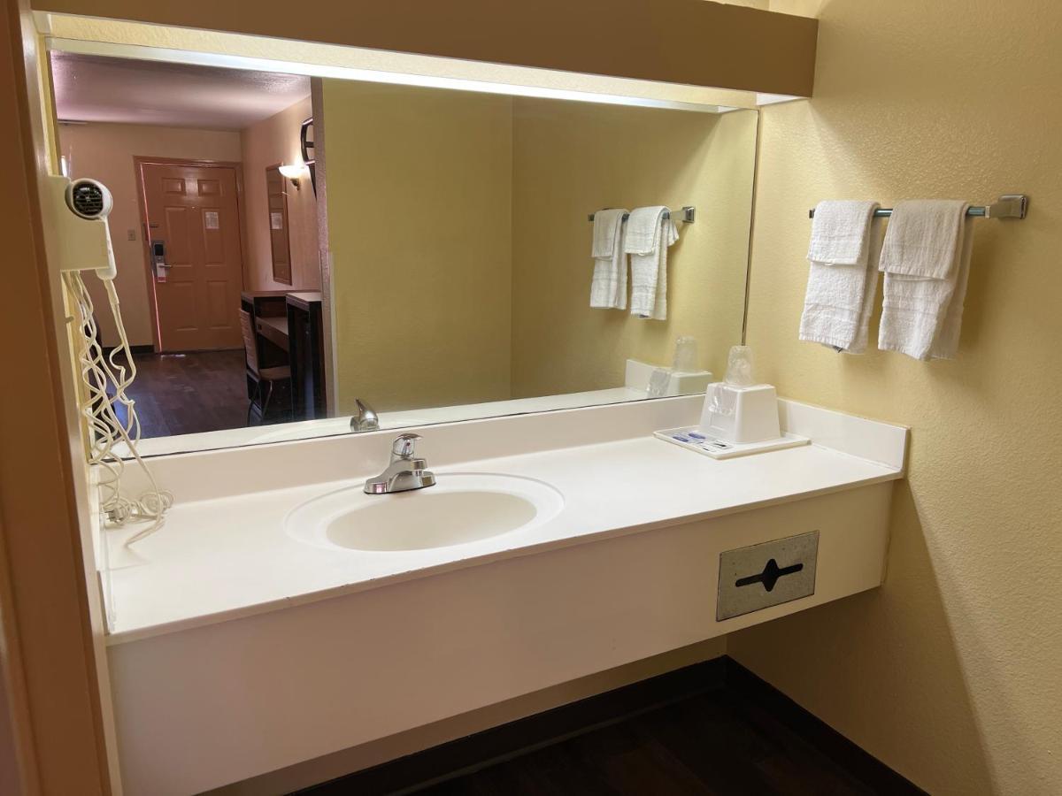 Executive Inn & Suites Lackland Afb San Antonio Exterior photo